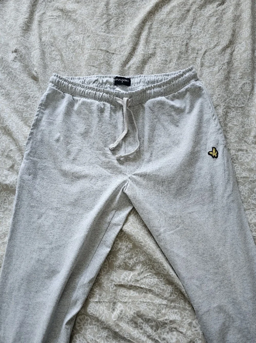 Lyle & Scott Men's Light Gray Jogger Pants Size Small